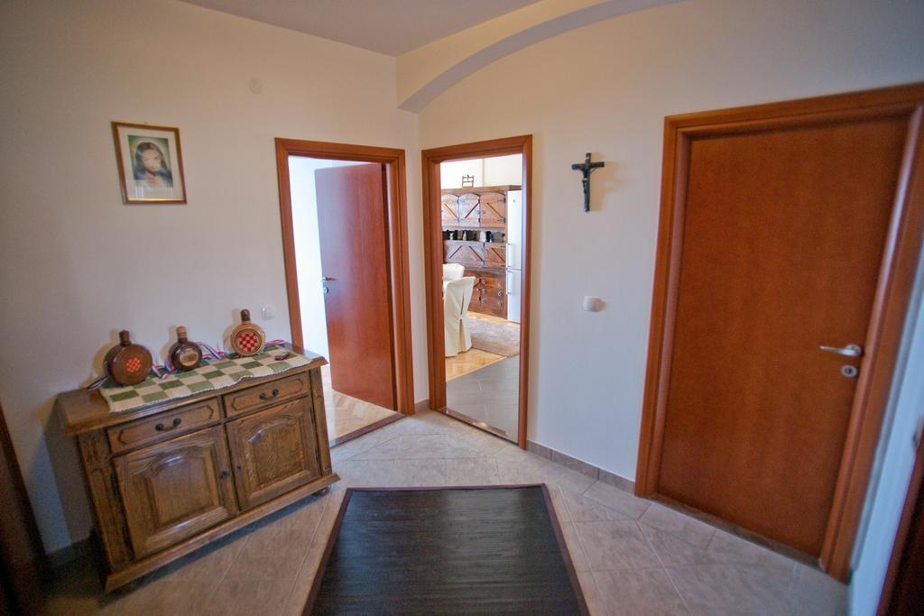 Apartment Marinic *