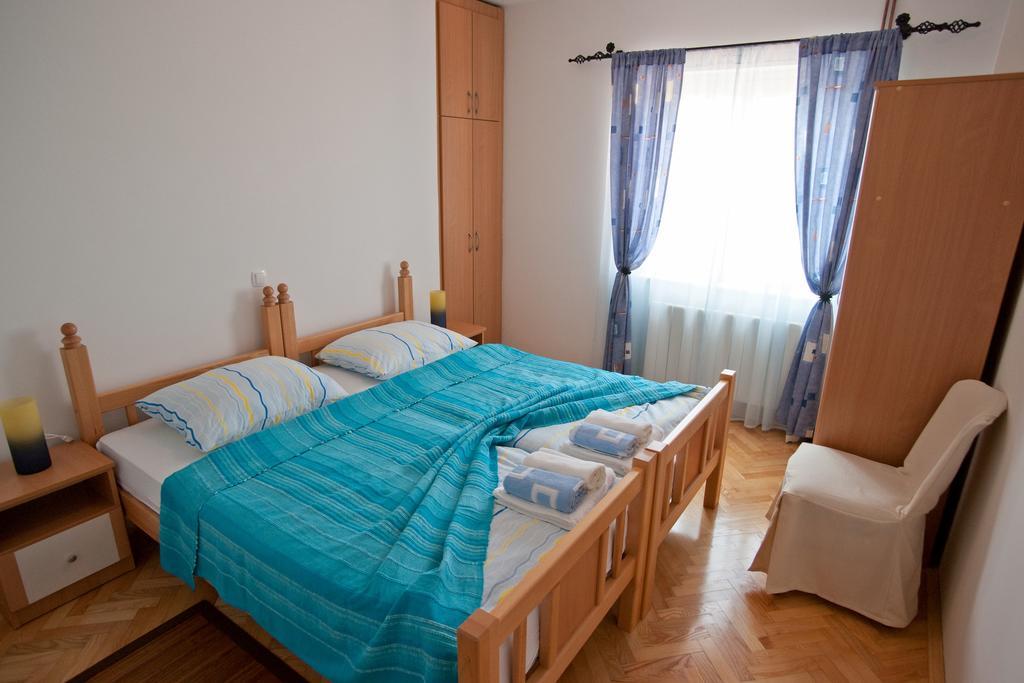 Apartment Marinic Primošten