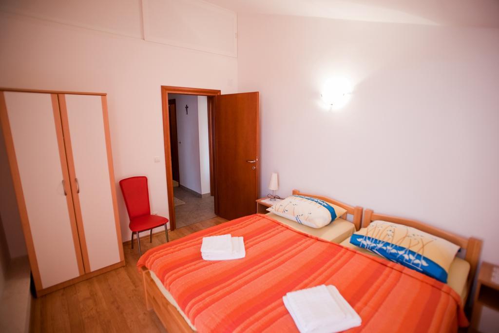 Marinic * Primošten